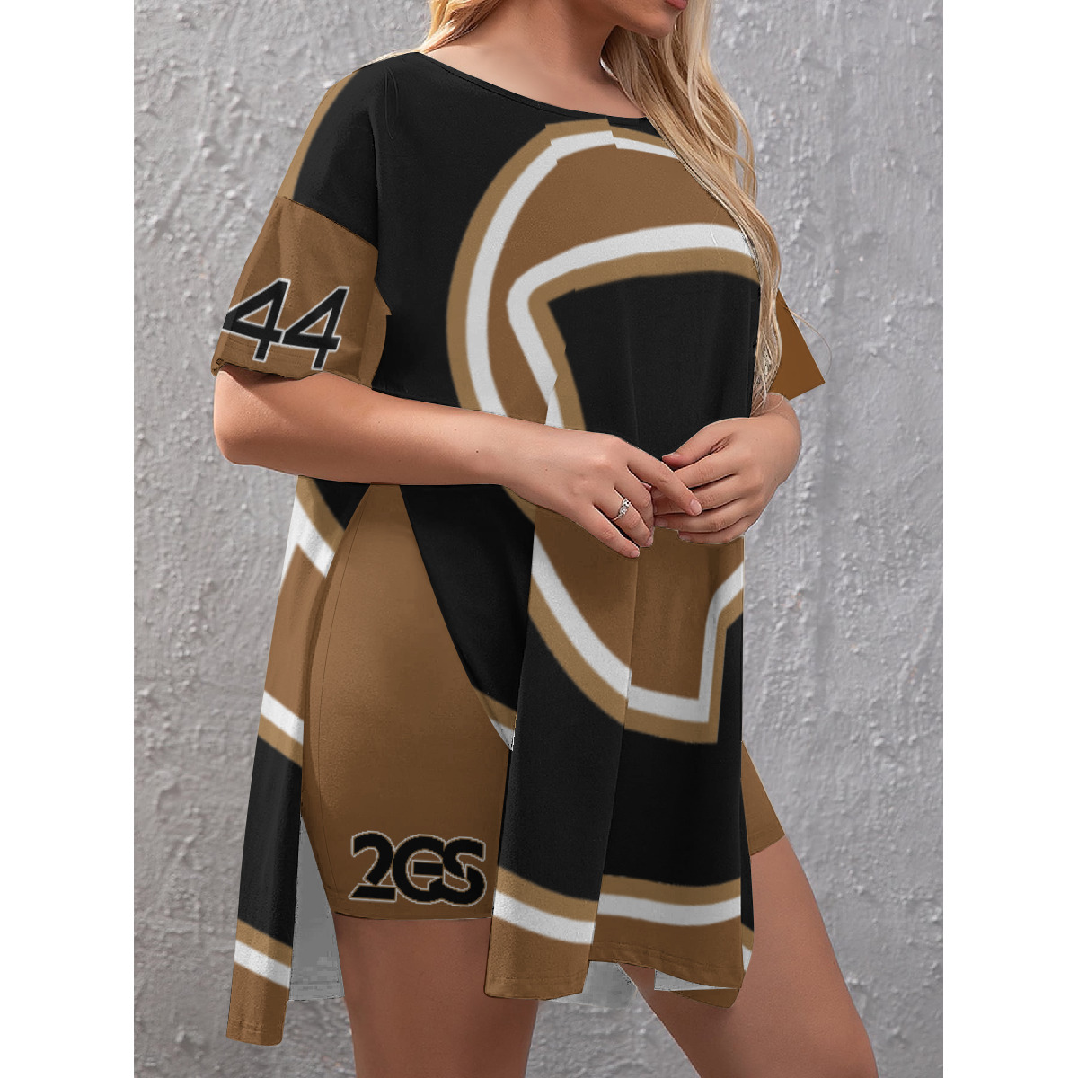 Drop-Shoulder T-Shirt with Side Split and Shorts (Plus Size) (2GS) BRWN - Image 3